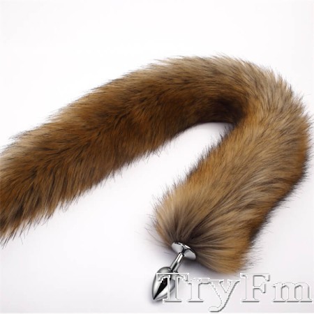 30" Brown-White Long tail with metal anal plug